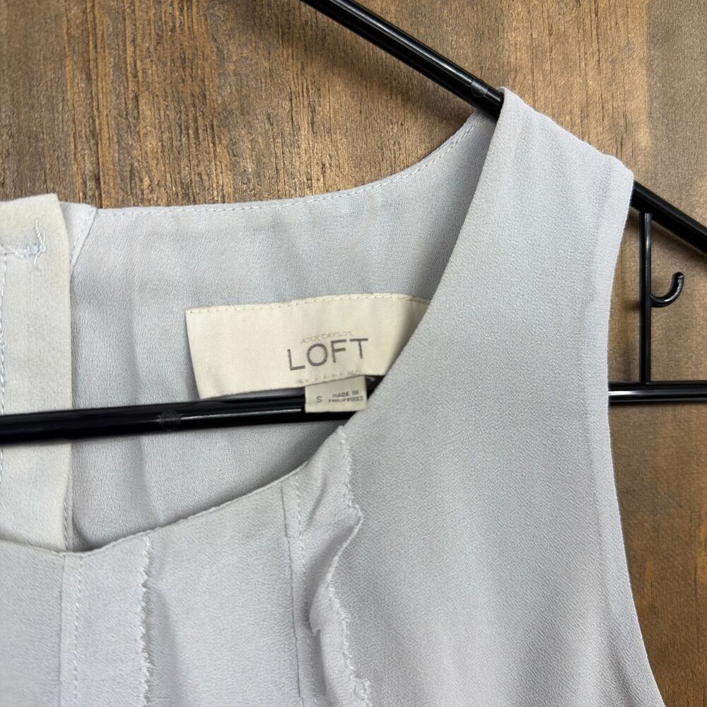 Ann Taylor LOFT Womens Blouse Gray Blue Ruffle Front Sleeveless Lined Small - Picture 4 of 9